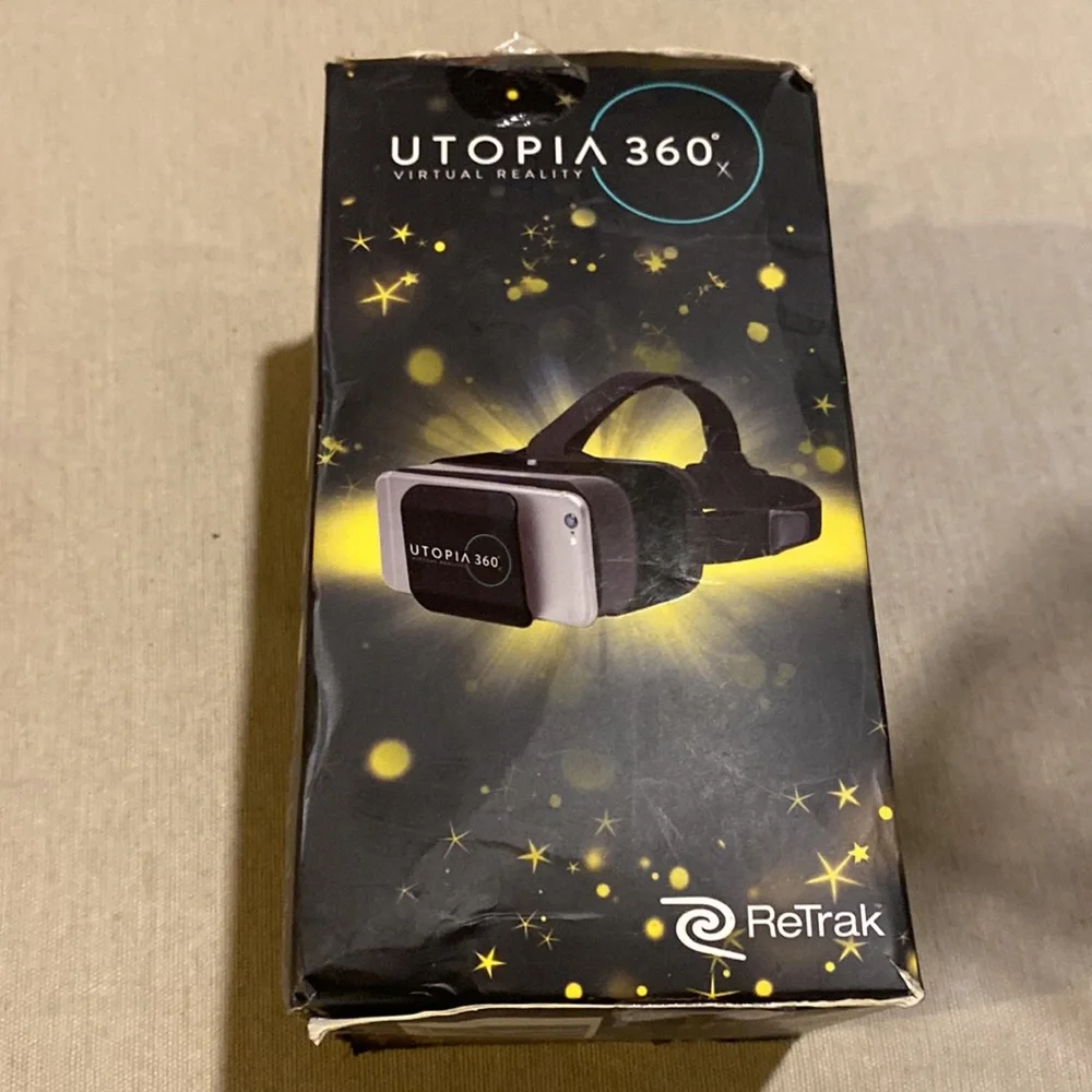 Virtual reality 3D Headset works with your smartphone.
